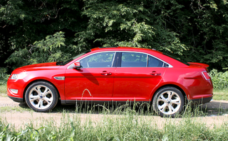 Illustration for article titled 2010 Ford Taurus SHO: First Drive